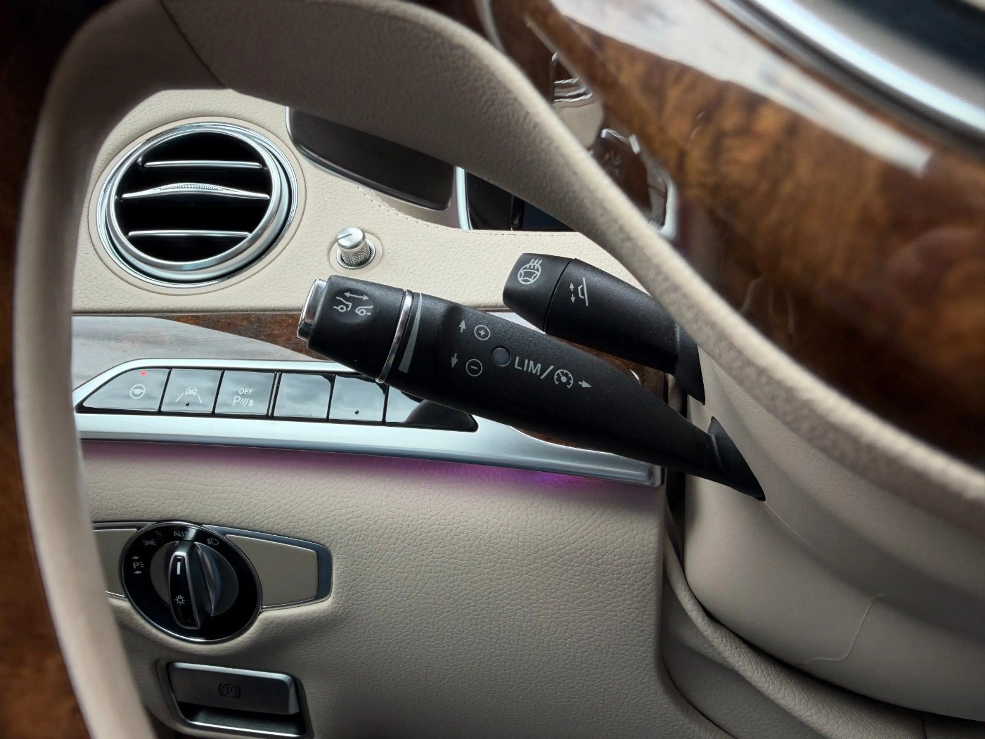 Mercedes-Benz S 500 Lang Limousine 2HD*S-Heft* — photo 17