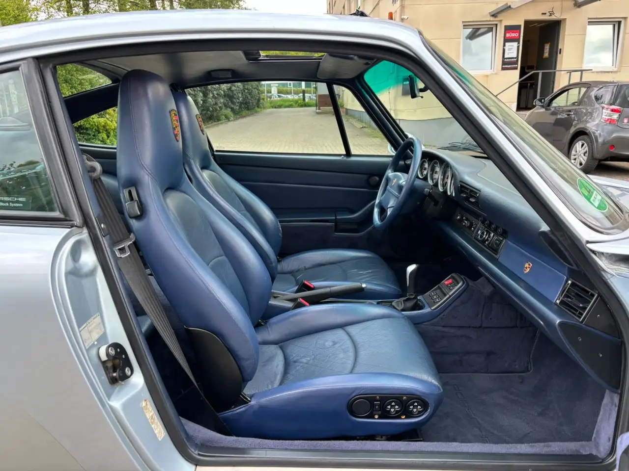 Porsche 993 911 / 993 Carrera 4 Coupe NOTE 2+ DE FAHRZEUG, foto 12