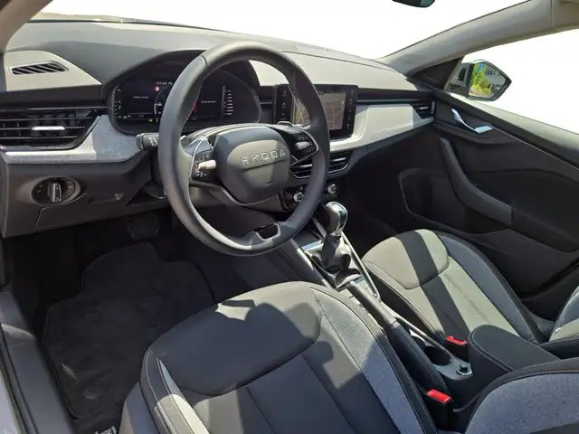 Skoda Scala view 4