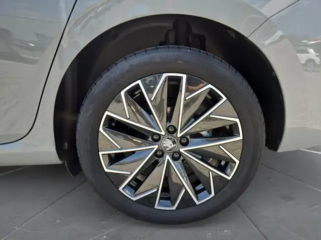 Skoda Scala view 15