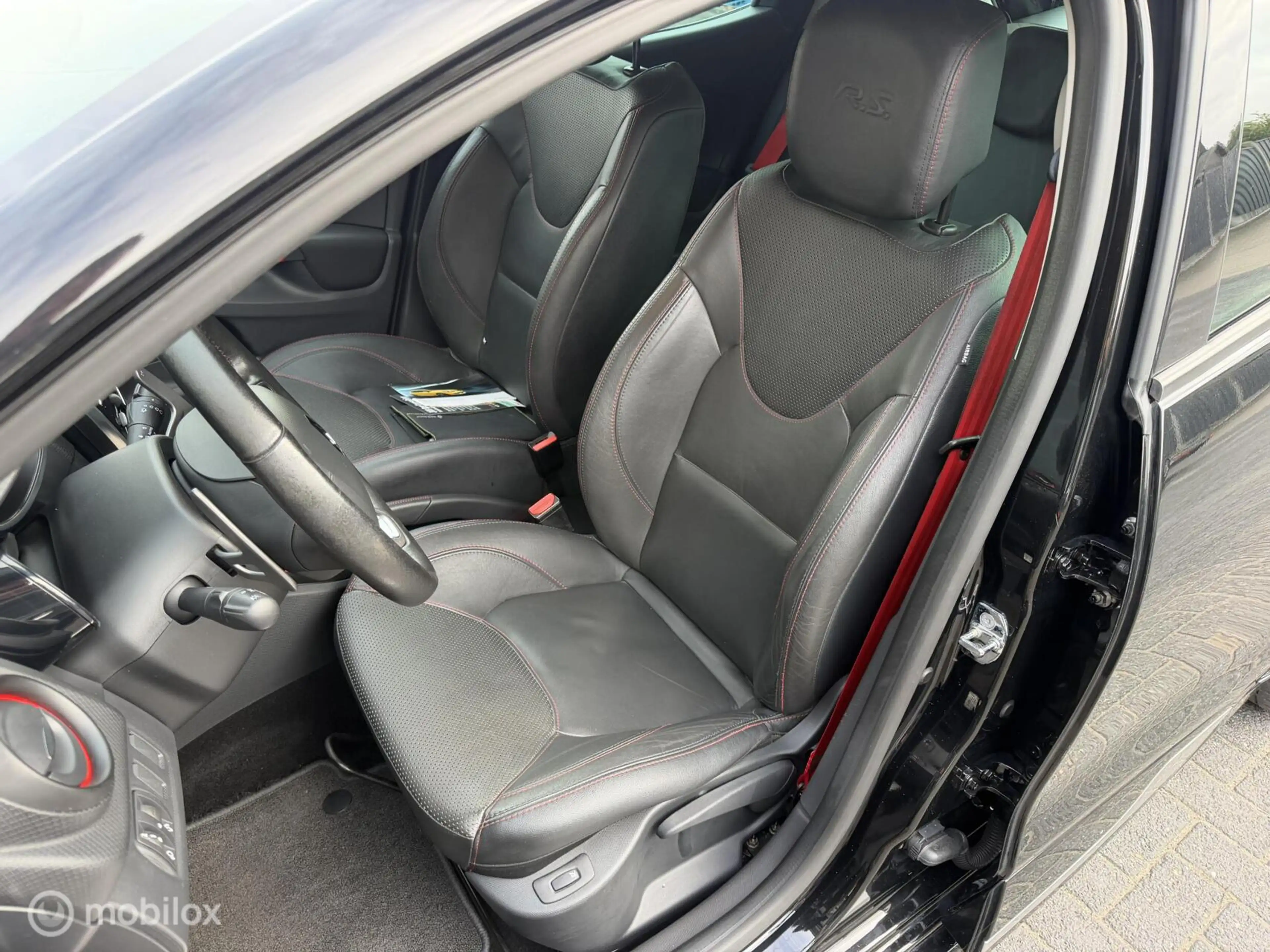 Renault Clio 200pk R.S.|RIJKLAAR|1EIG|LEER|CAMERA|HISTOR|GAR — photo 29