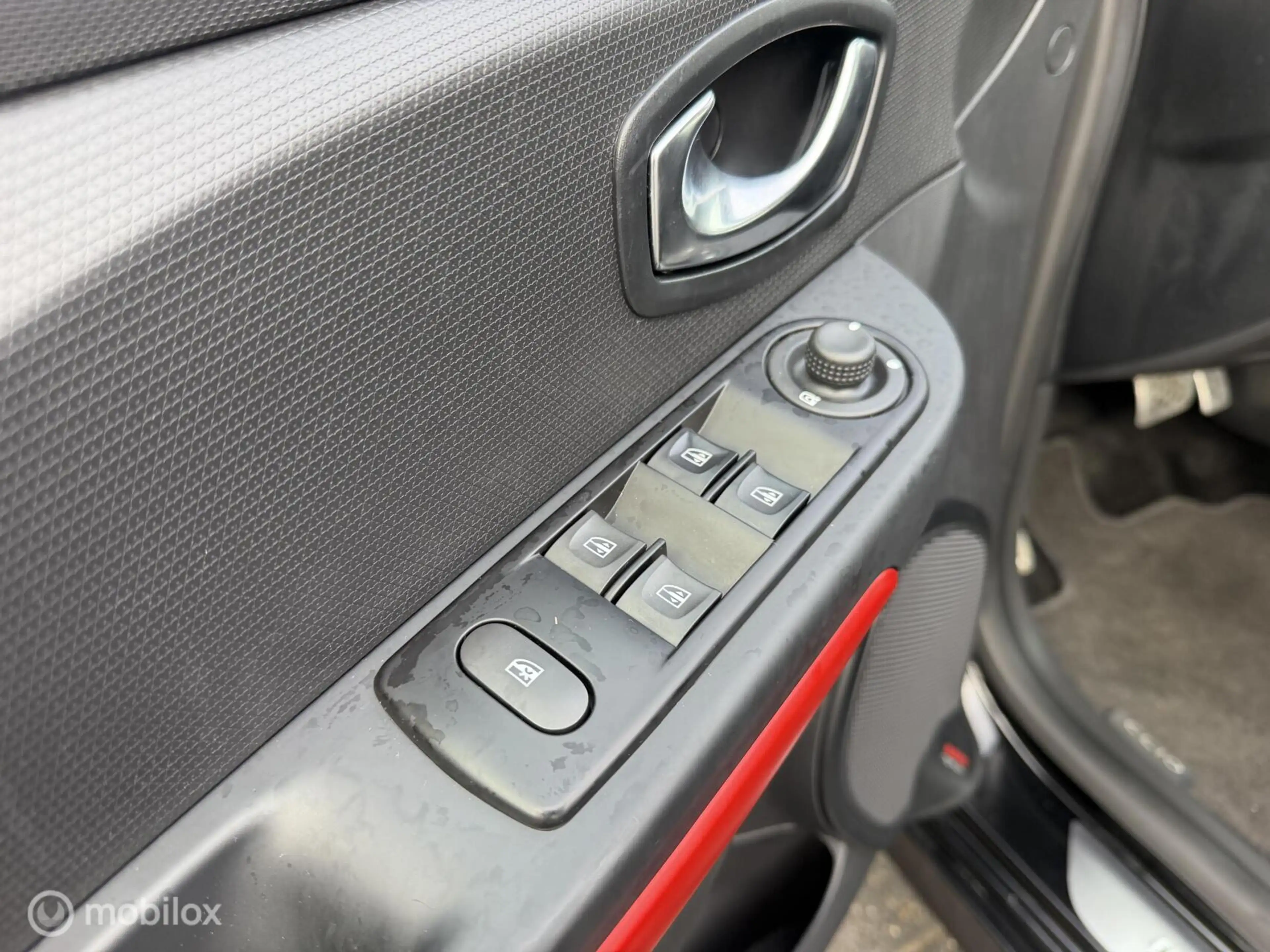Renault Clio 200pk R.S.|RIJKLAAR|1EIG|LEER|CAMERA|HISTOR|GAR — photo 26