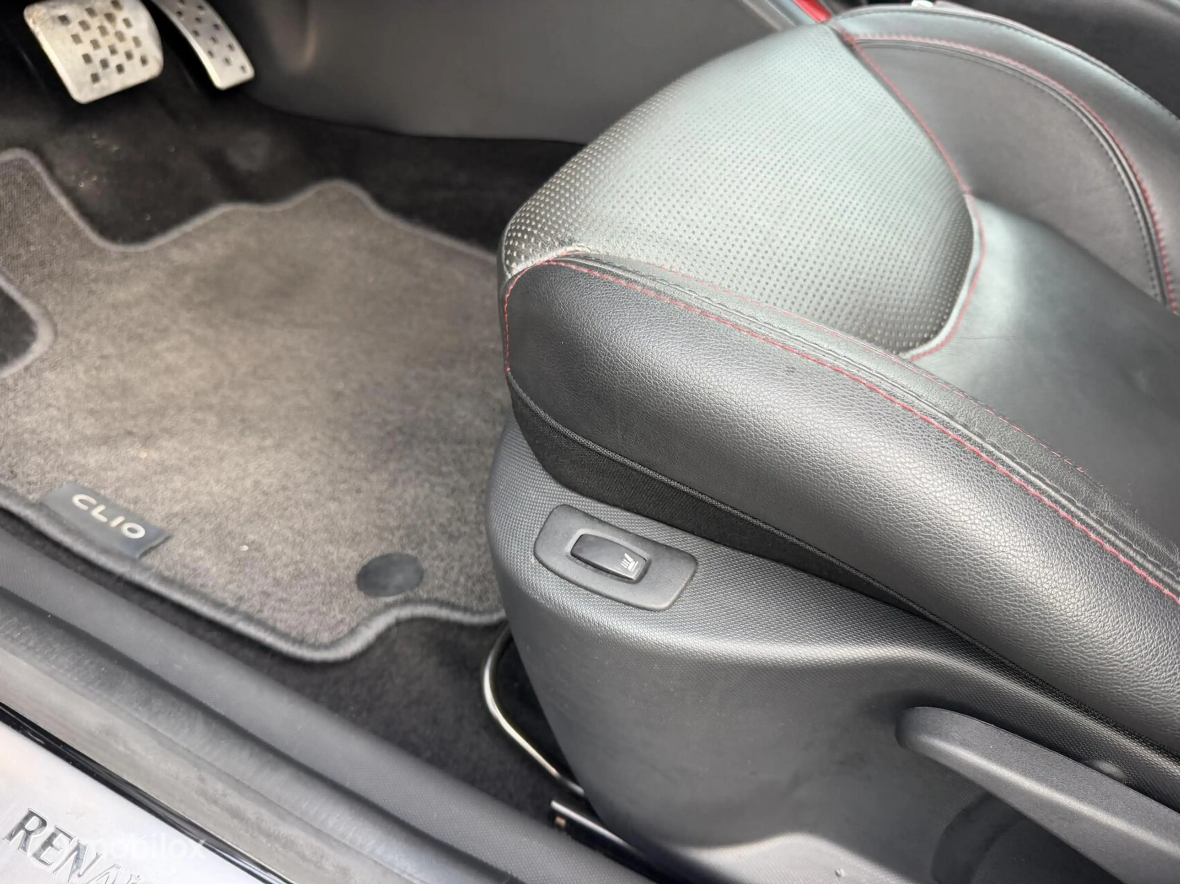 Renault Clio 200pk R.S.|RIJKLAAR|1EIG|LEER|CAMERA|HISTOR|GAR — photo 30
