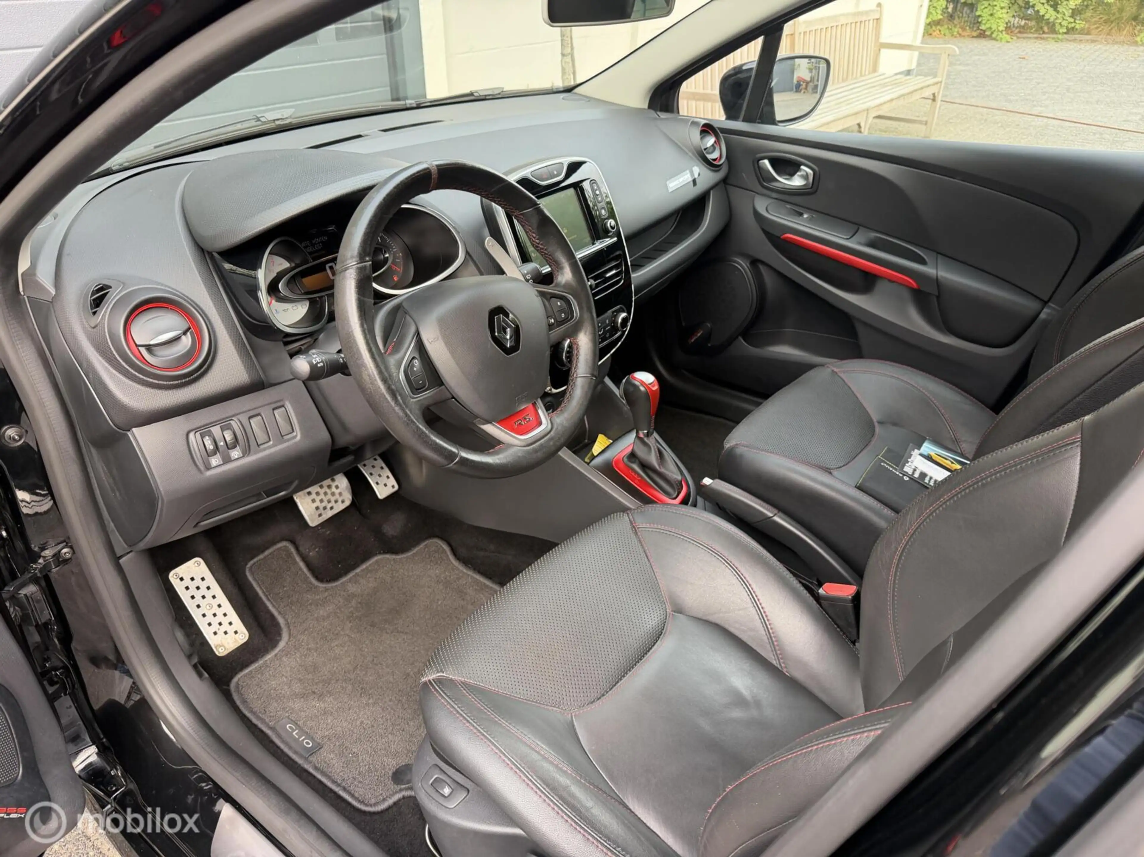 Renault Clio 200pk R.S.|RIJKLAAR|1EIG|LEER|CAMERA|HISTOR|GAR — photo 3