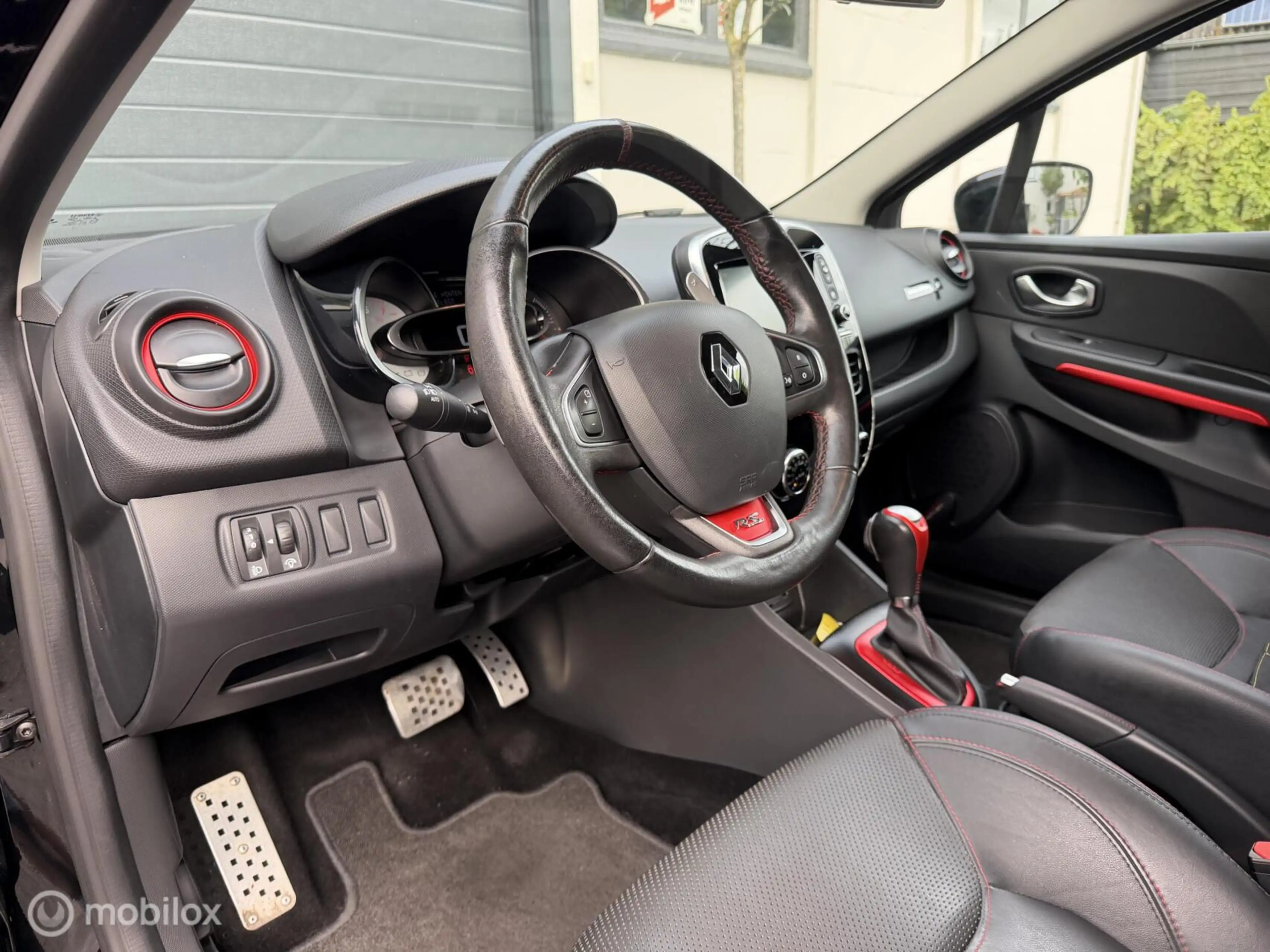 Renault Clio 200pk R.S.|RIJKLAAR|1EIG|LEER|CAMERA|HISTOR|GAR — photo 31