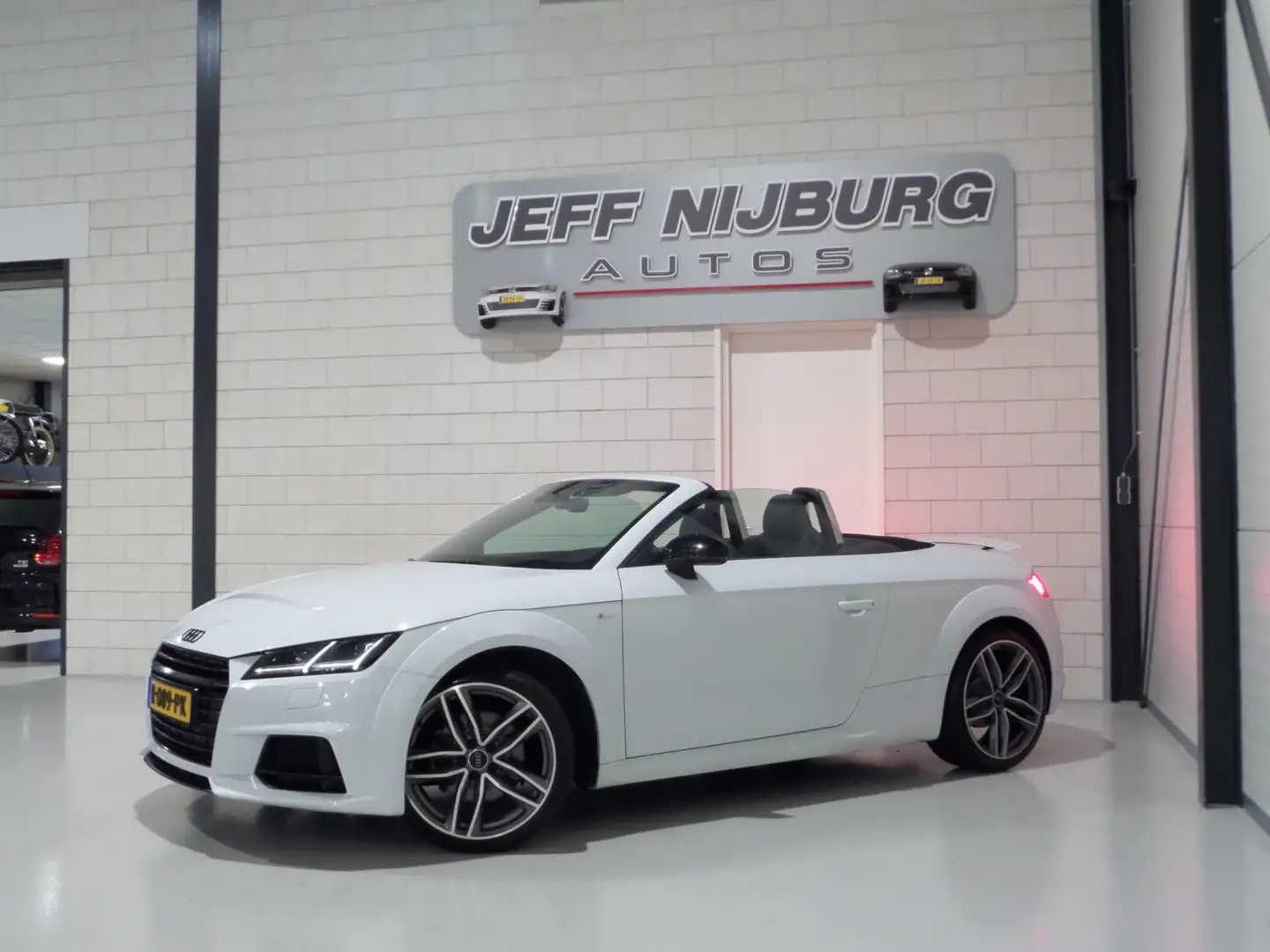 Audi TT Roadster 1.8 TFSI S-Line Open Days Apple-Carplay S Blanc - 2
