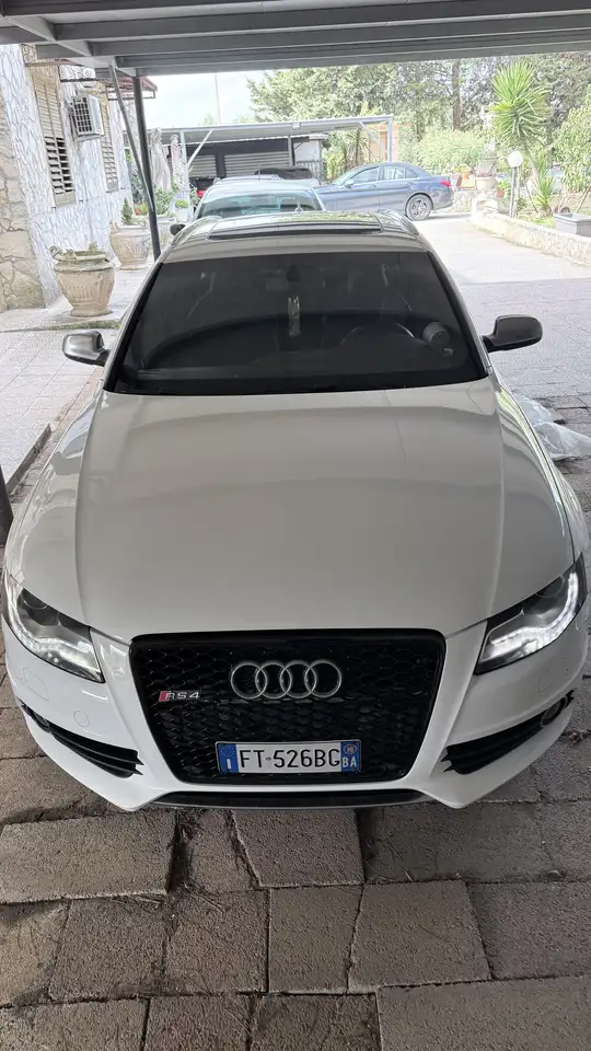 Audi S4 Avant 3.0 V6 tfsi quattro s-tronic — photo 1 of 15