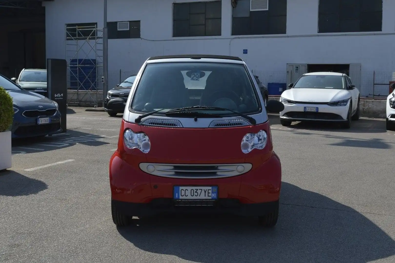 smart forTwo 600 smart cabrio & passion (40 kW) ( No Garanzia) Rosso - 2
