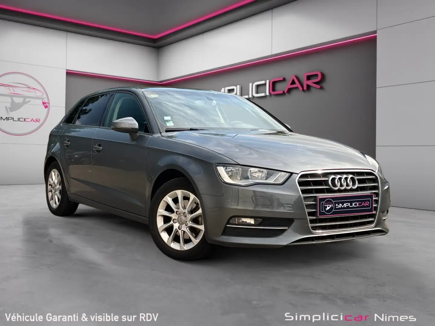 Audi A3 A3 2.0 TDI 150 Design Grau - 1