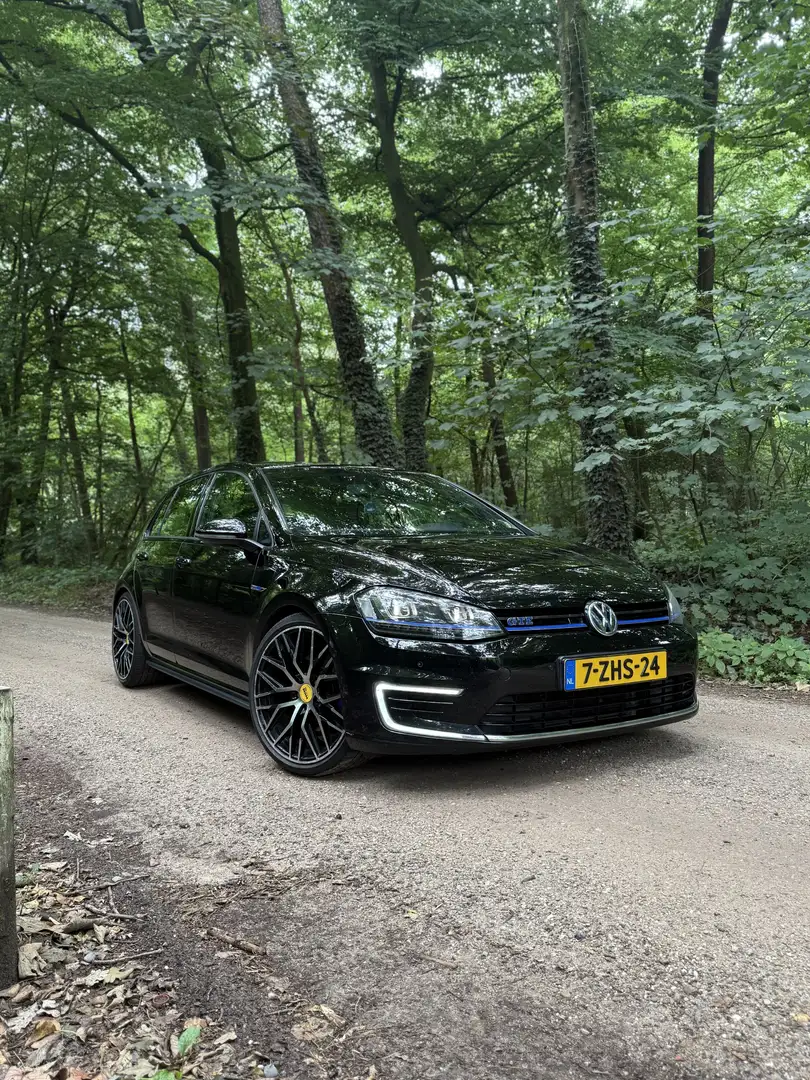Volkswagen Golf 1.4 TSI GTE Zwart - 2