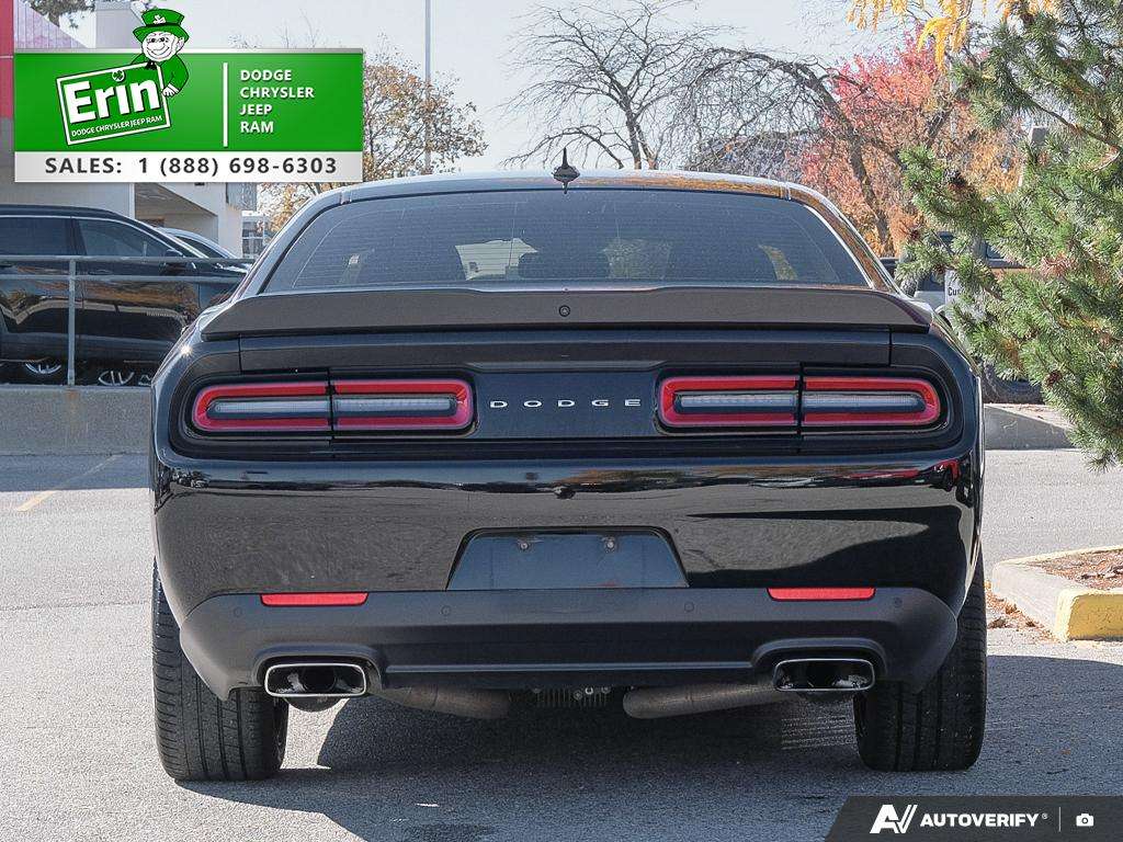 2022 Dodge Challenger