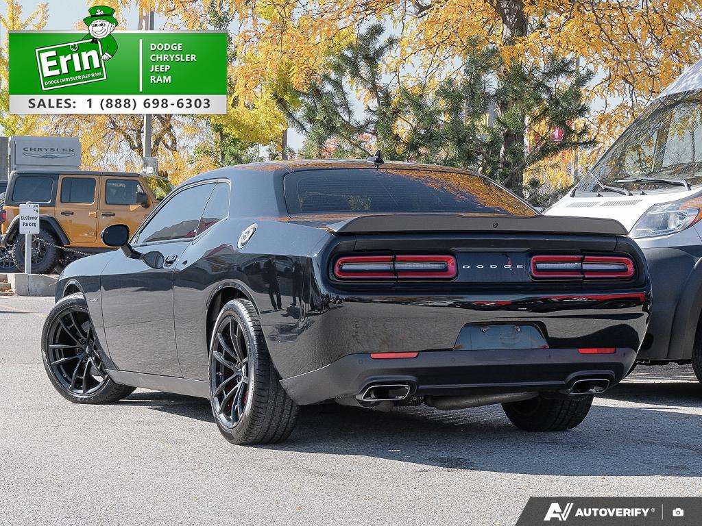 2022 Dodge Challenger