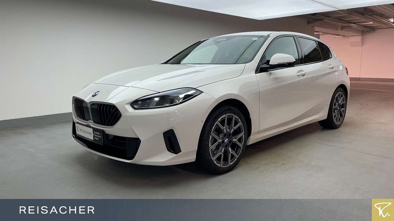BMW 120 2025