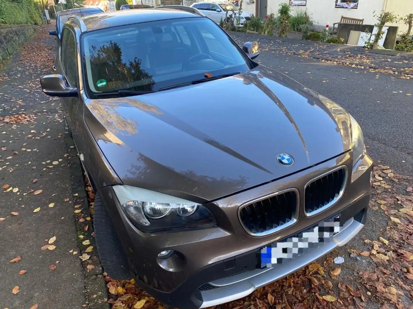 BMW X1 X1 sDrive18i Aut. Bronze - 1