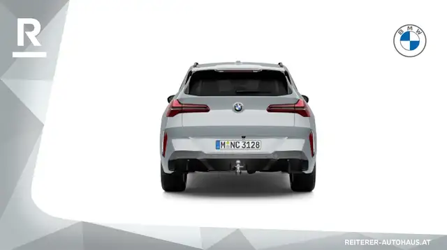 BMW X3 view 5