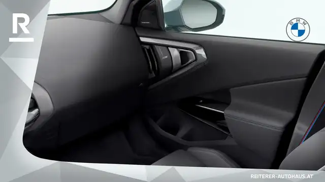 BMW X3 view 11