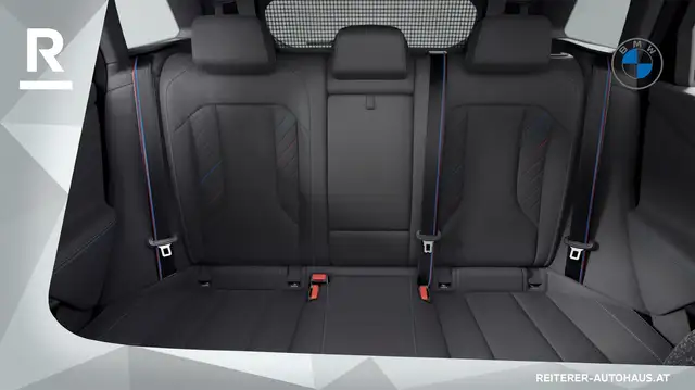 BMW X3 view 13