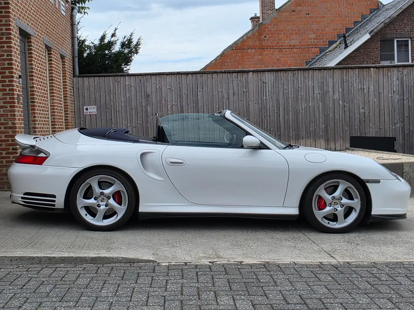 Porsche 911 996 Turbo - Cabrio - Belgische wagen - 2004 Blanc - 1