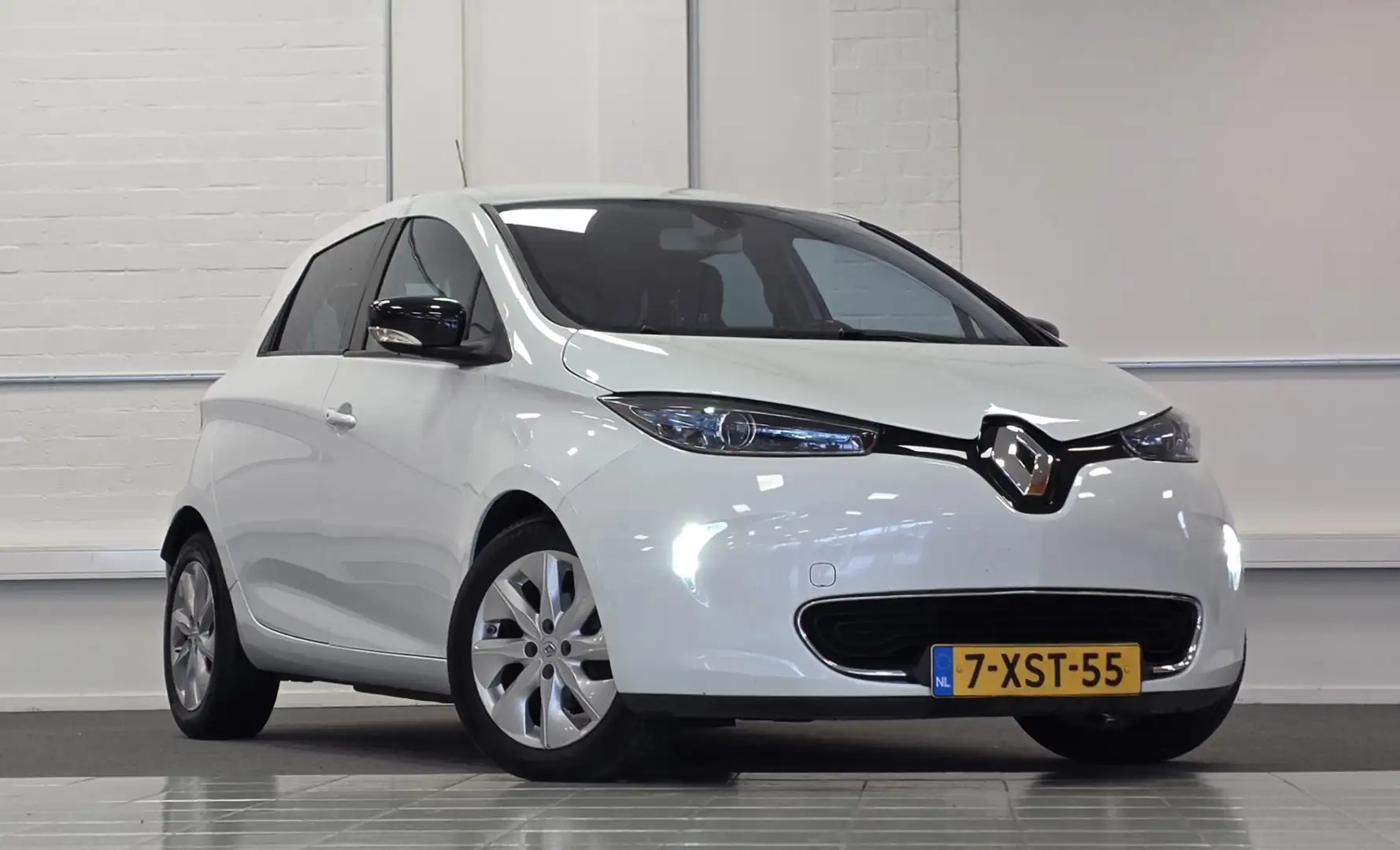 Renault ZOE Q210 Zen Quickcharge 22 kWh Soh 90%! incl accu Gee Weiß - 2