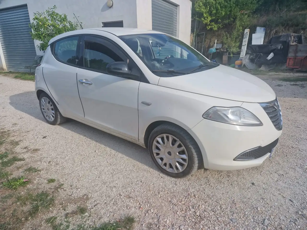 Lancia Ypsilon