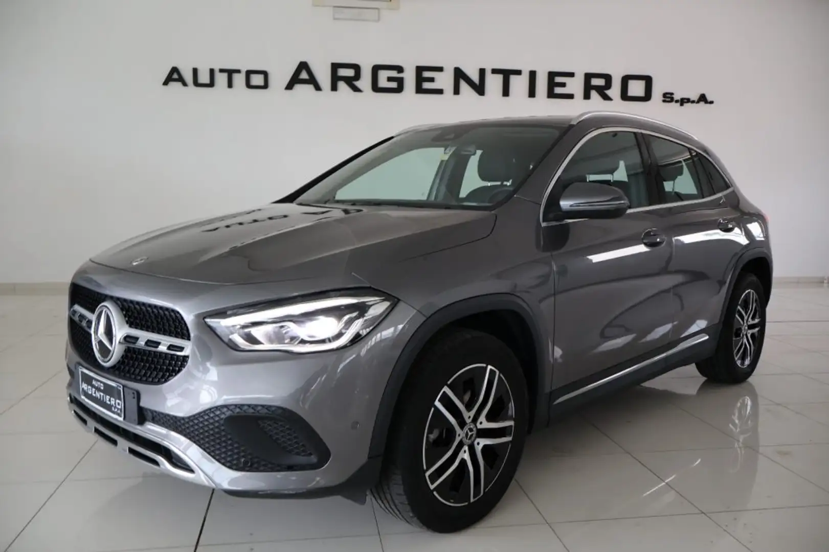Mercedes-Benz GLA 200 d Automatic 4Matic Sport Plus soli 47.090 km!!!! Gris - 1