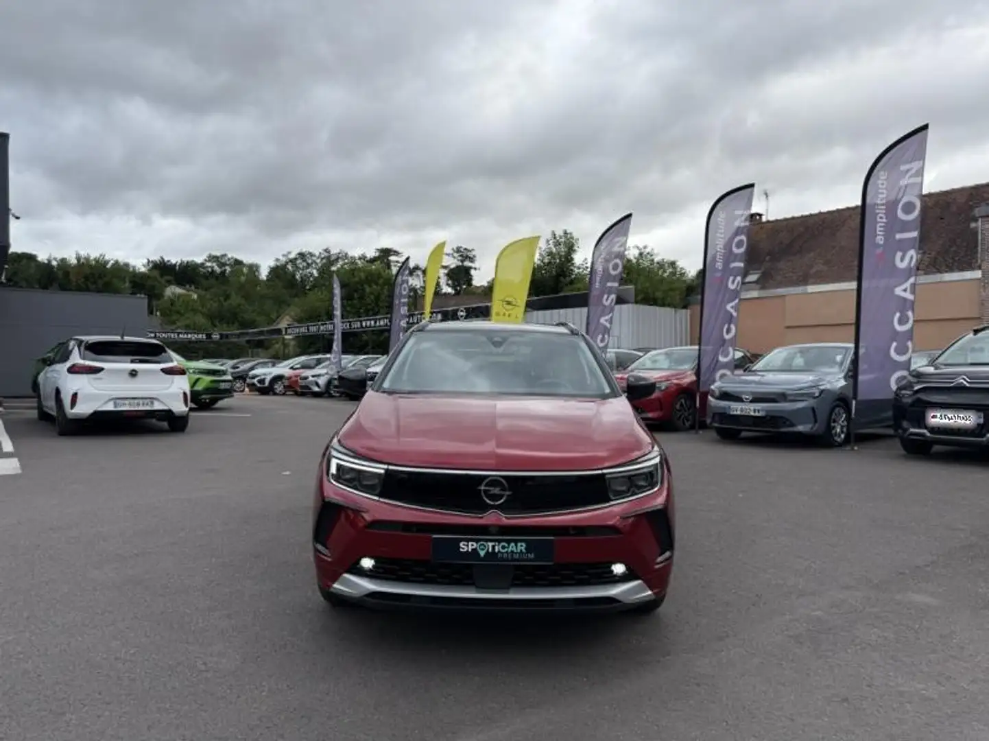 Opel Grandland 1.5 D 130ch Elegance Business BVA8 MY23 Rouge - 2