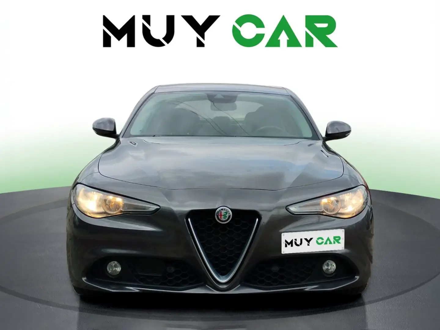 Alfa Romeo Giulia 2.2 Diesel 136 Gris - 2