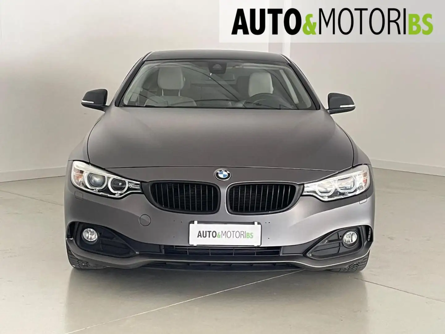 BMW 420 d xDrive Coupé Advantage Grigio - 2