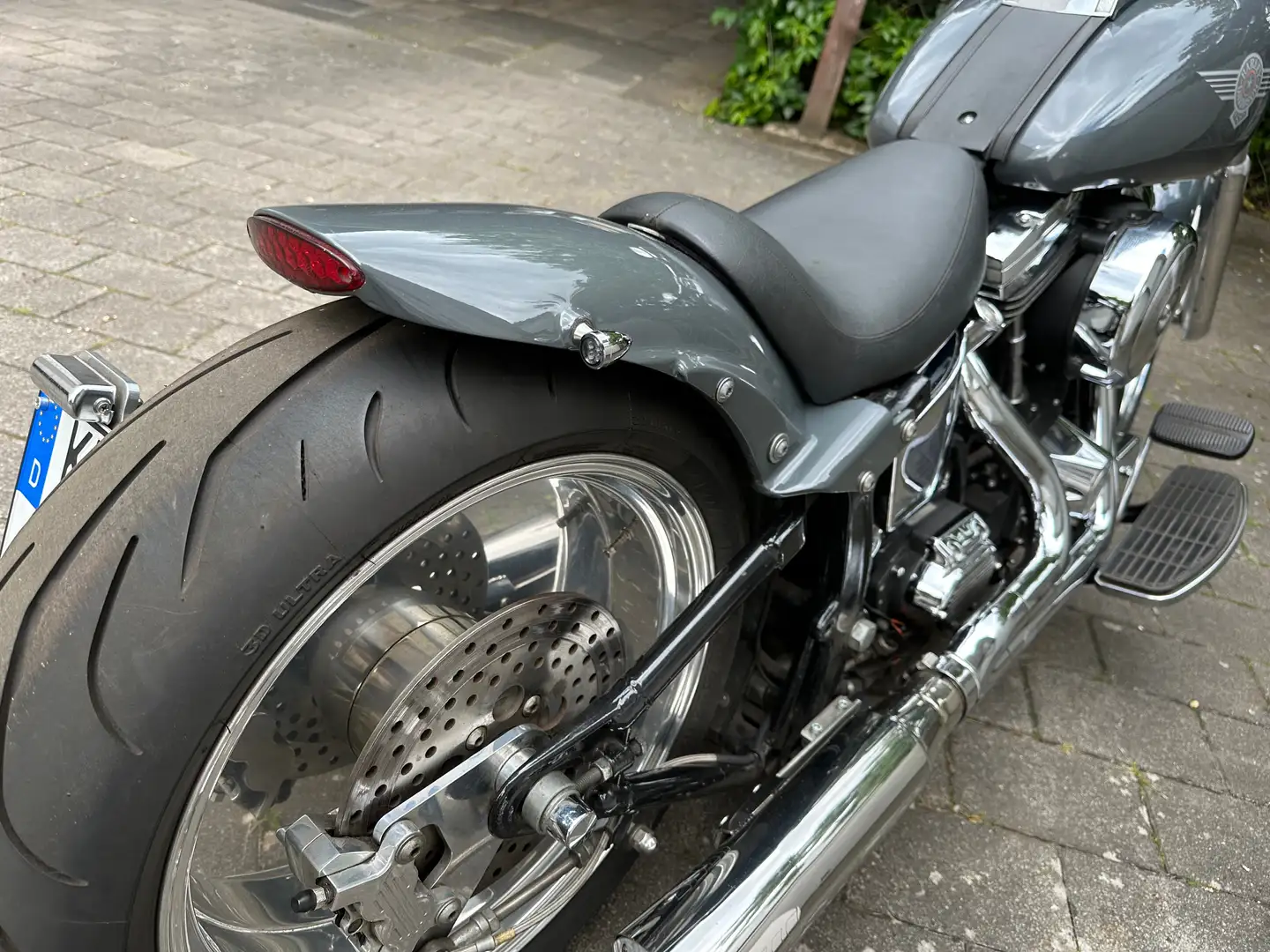 Harley-Davidson Softail Evo Šedá - 2