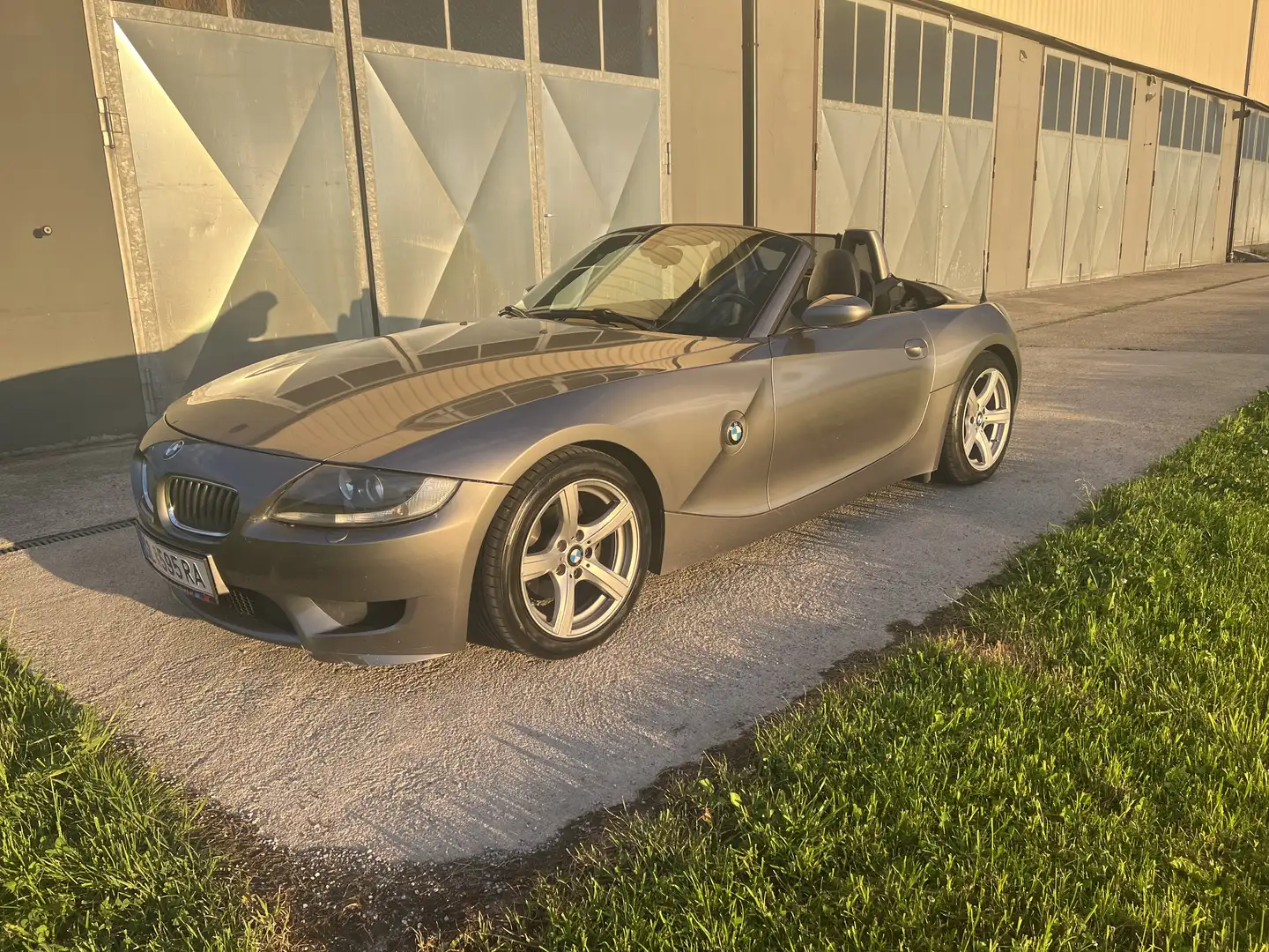 BMW Z4 OEM M/// sound Generator - 1