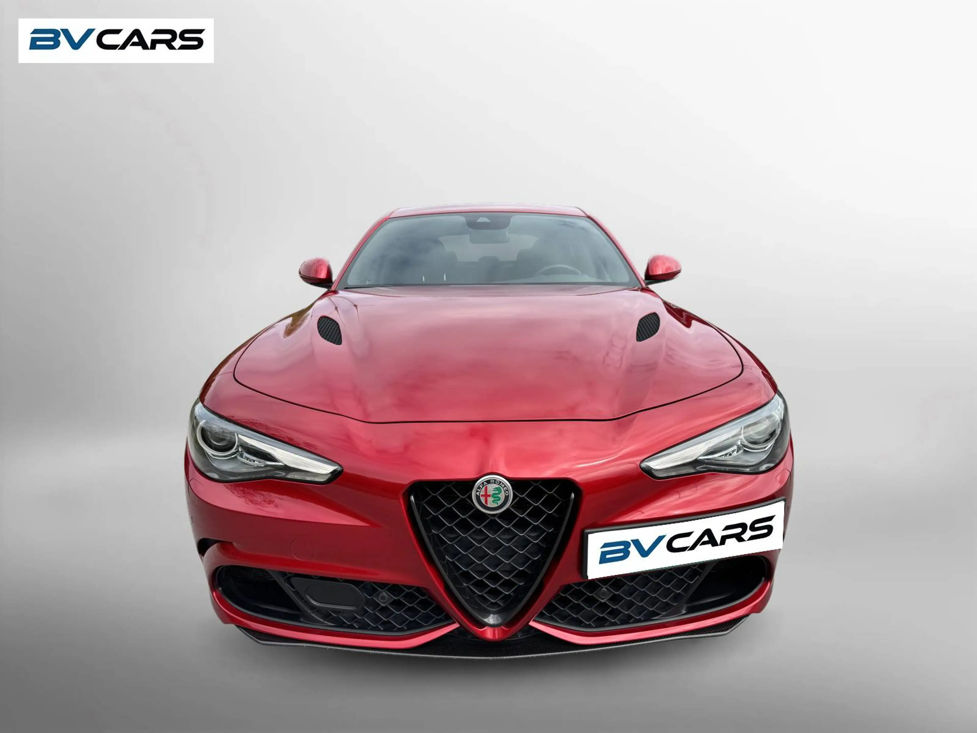Alfa Romeo Giulia 2.9 T V6 Quadrifoglio Akrapovic/307km/h/CarPlay — photo 9