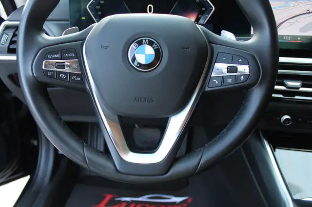 BMW 3 Series view 10