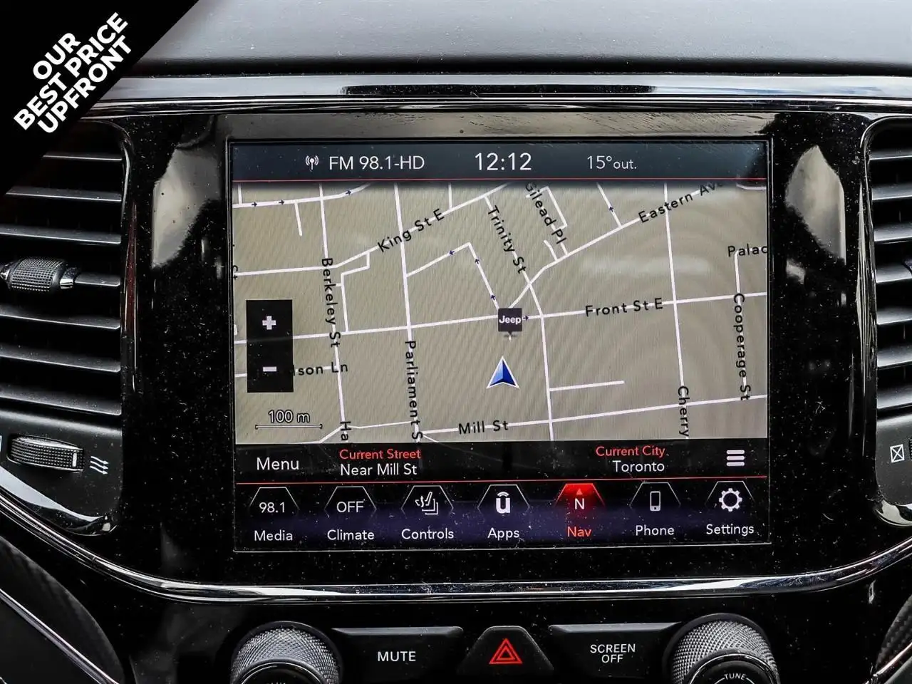 Jeep Grand Cherokee снимка Jeep Grand Cherokee