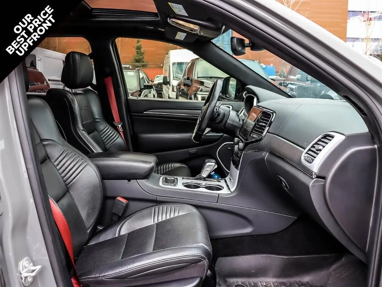 Jeep Grand Cherokee снимка Jeep Grand Cherokee
