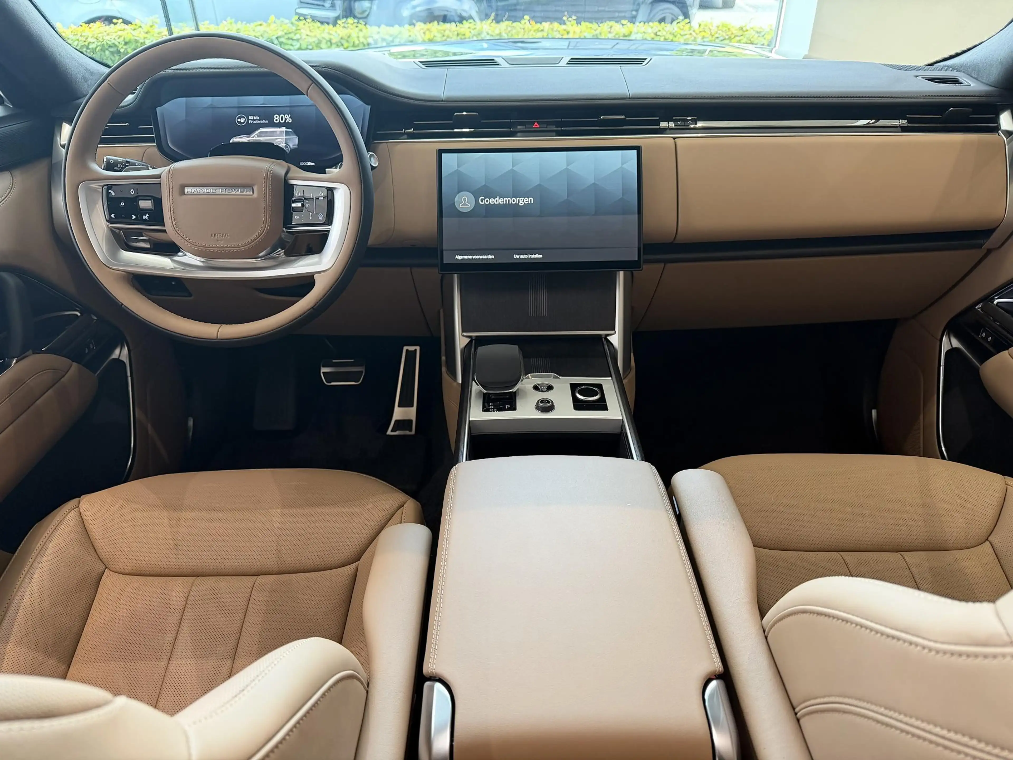 Land Rover Range Rover P460e Westminster | Massage | HUD | Towing Pack — photo 7