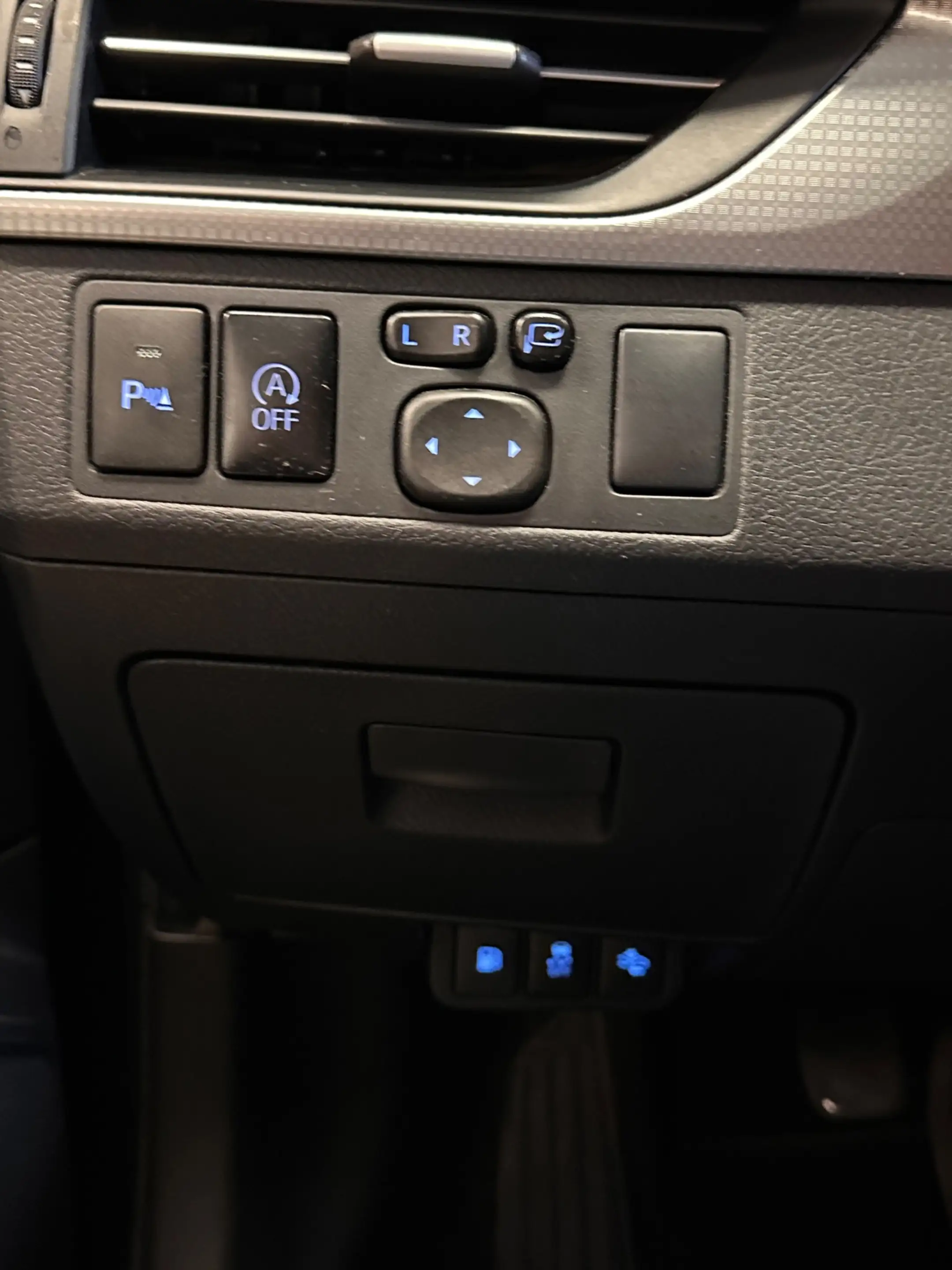 Toyota Avensis Touring Sports 1.6 D-4D-F Lease Pro / 2015 / Leer — photo 8