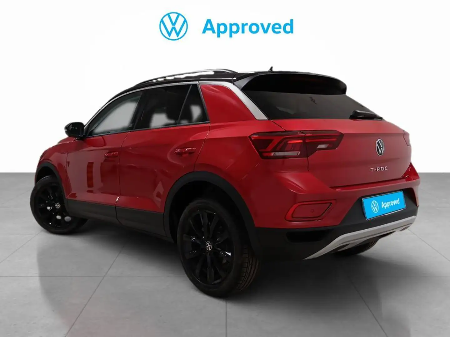 Volkswagen T-Roc 1.0 TSI Dark 81kW Rood - 2