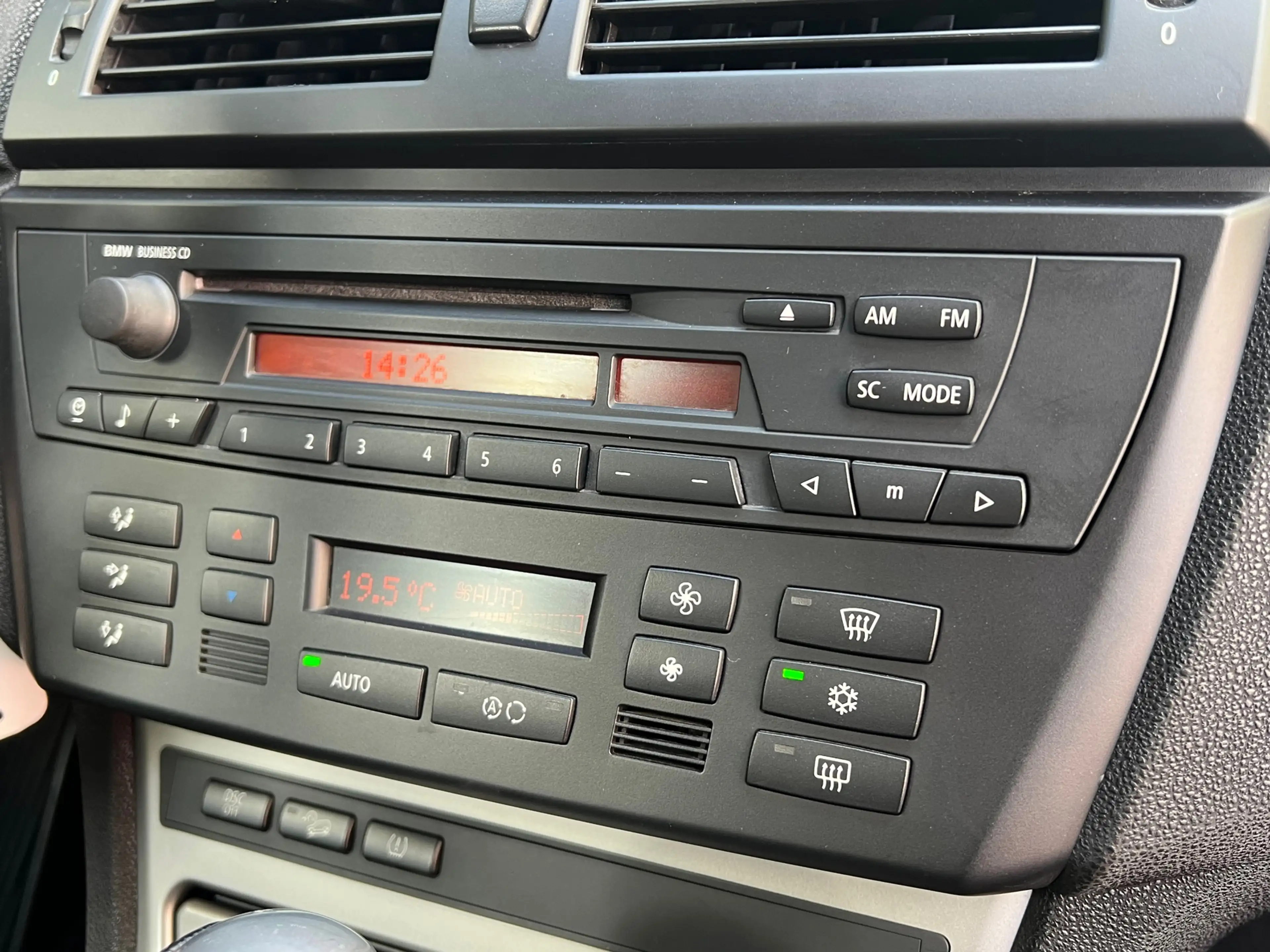 BMW X3 2.5i|143000KM|Automaat|Climate Control|Leder| — photo 16
