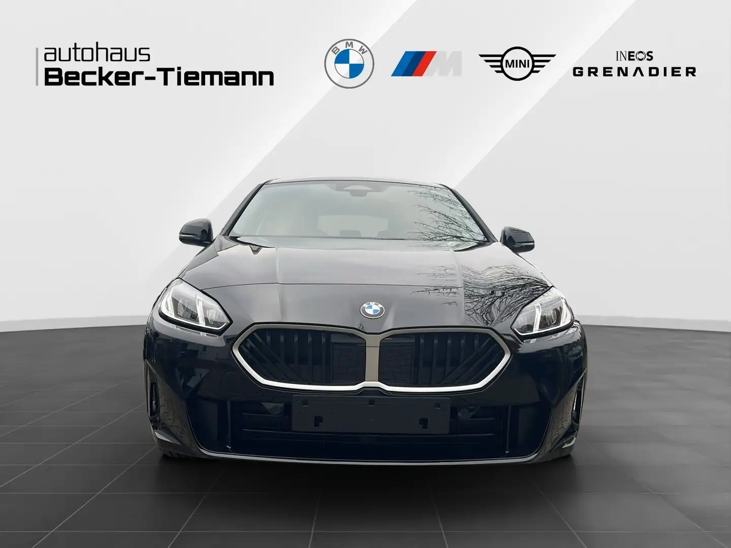 BMW 120 - UPE 38.960,00€ #exclusive Schwarz - 2