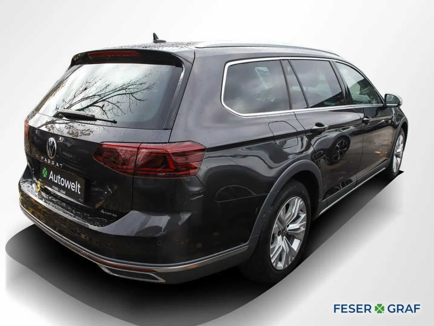 Volkswagen Passat Alltrack 2.0 TDI 4M ACC Matrix Pano RüKa Grijs - 2