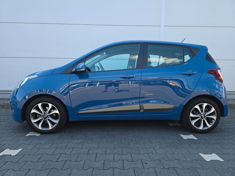 Hyundai i10 FIFA World Cup Edition (1.Hand) — photo 6