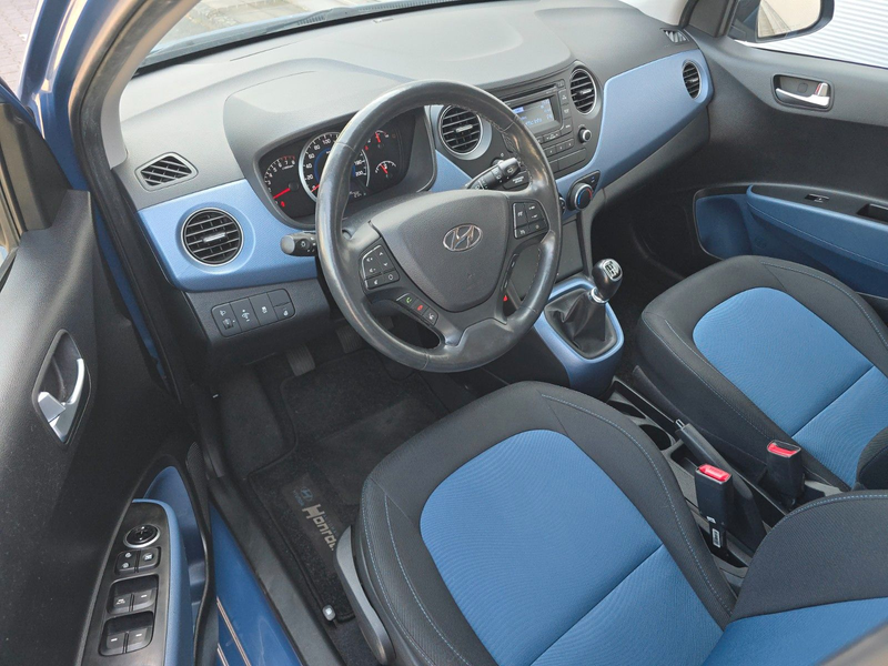 Hyundai i10 FIFA World Cup Edition (1.Hand) — photo 14