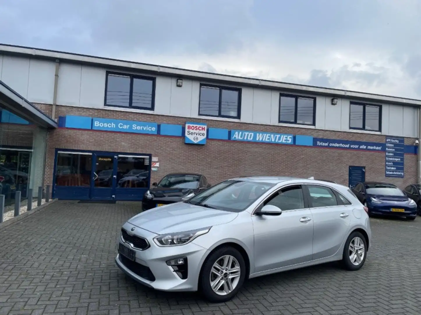 Kia Ceed / cee'd 1.6 Crdi 85kw | Dynamic 5-Drs | Airco | Navi | Car Gris - 2