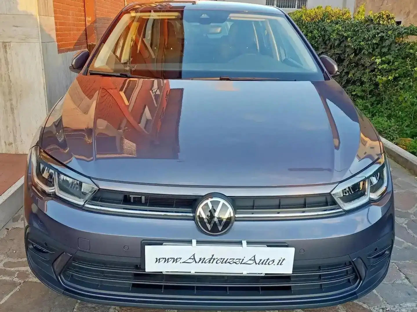 Volkswagen Polo 1.0 tsi Life 95cv - 2