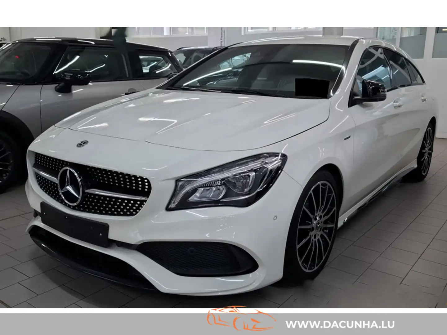 Mercedes-Benz CLA 200 Shooting Brake AMG LINE, CUIR, BI-XENON, NAVI, CAM Blanc - 1