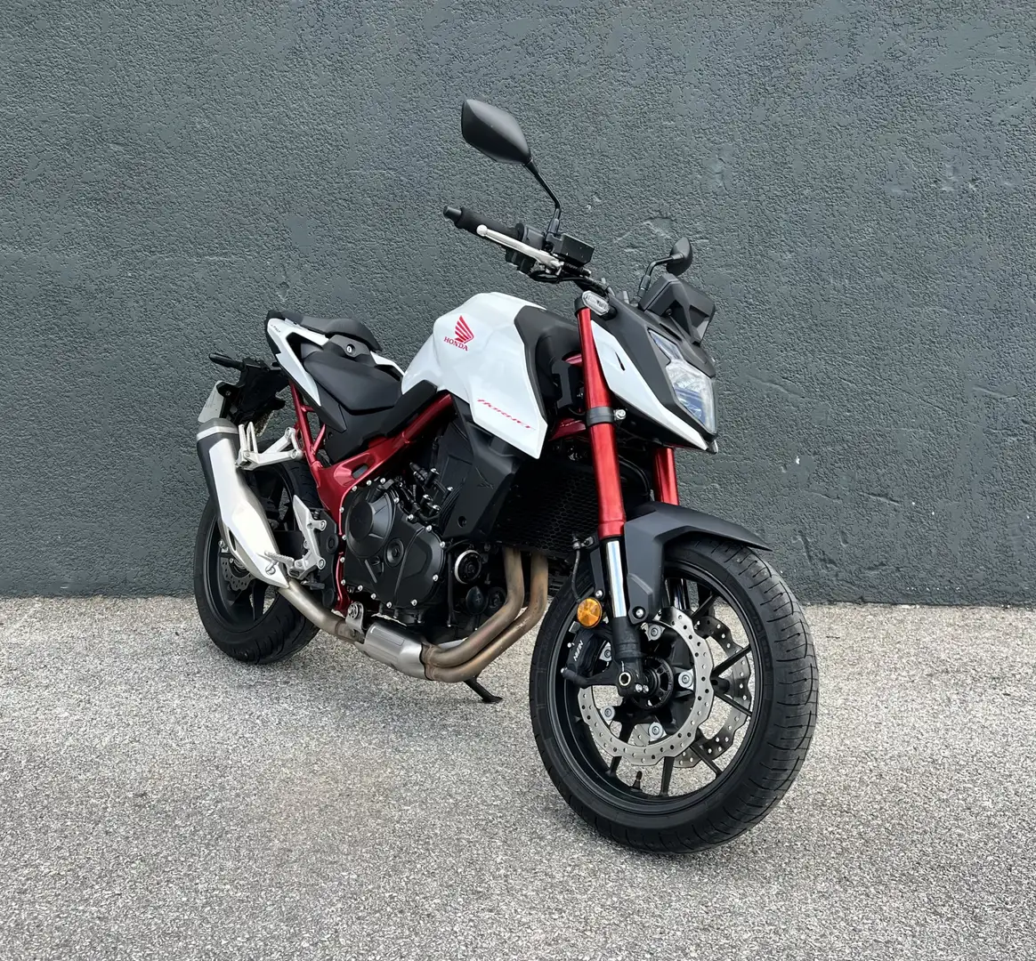 Honda Hornet Bianco - 1