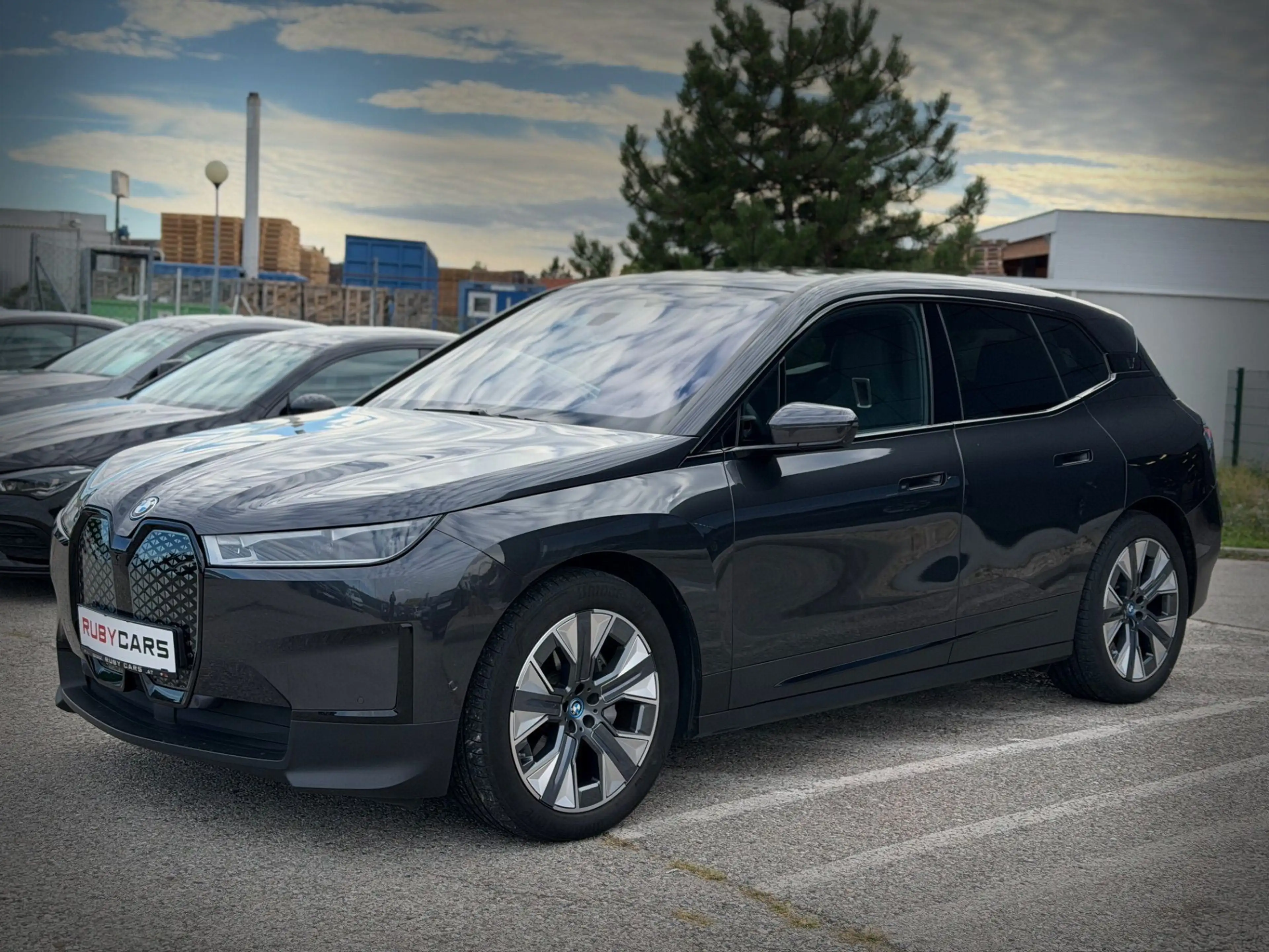 BMW iX xDrive40 71kWh Mwst. Ausweisbar — photo 2