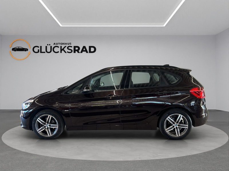 BMW 218 218i Active Tourer Sport Line Navi PDC SHZ AHK — photo 2
