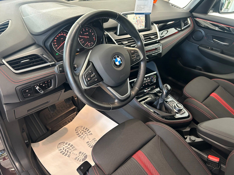 BMW 218 218i Active Tourer Sport Line Navi PDC SHZ AHK — photo 4