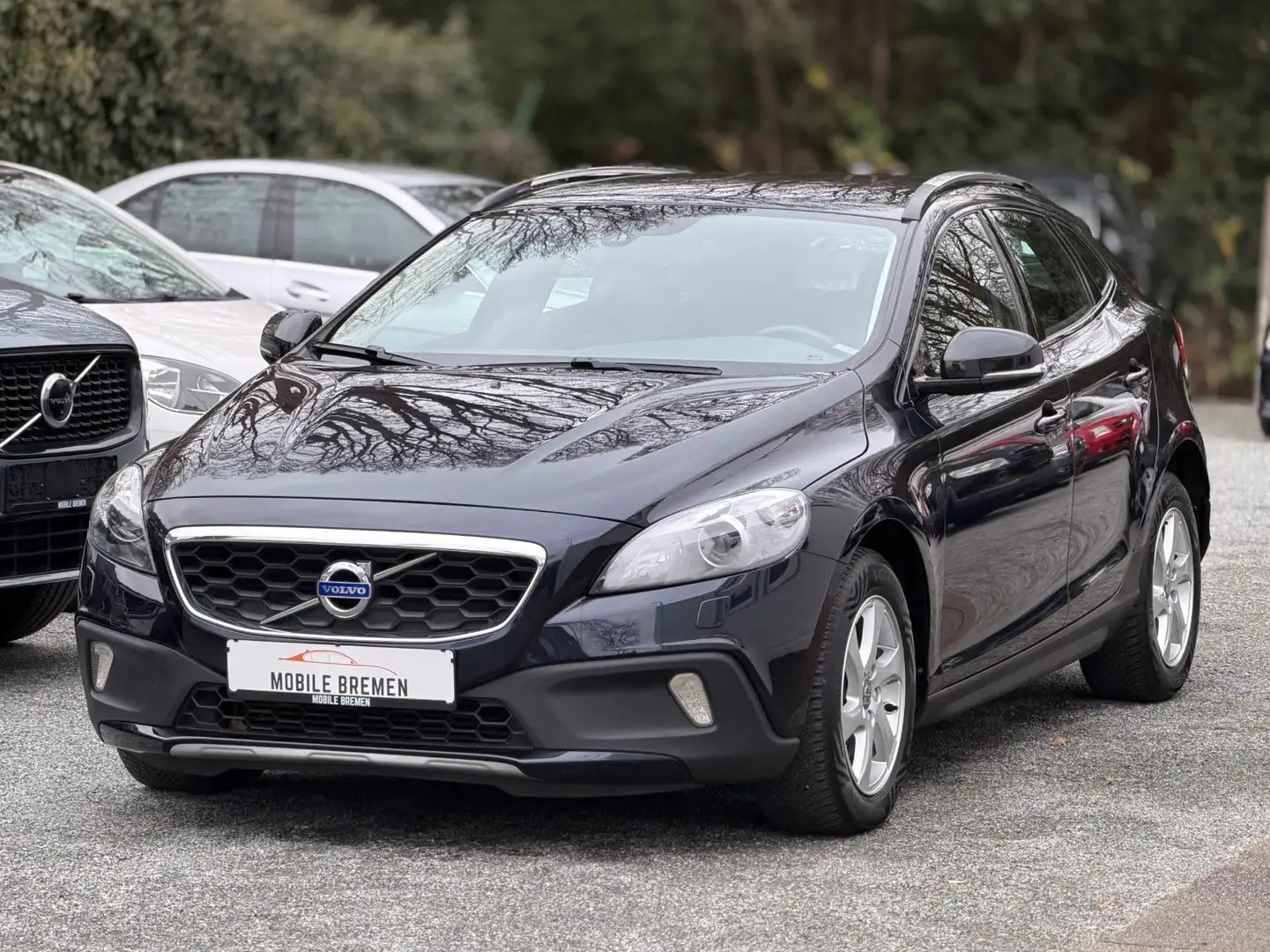 Volvo V40 Cross Country You! AHK*BI-XENON*PDC Blau - 1